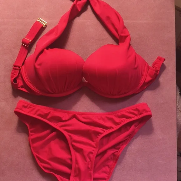 VENUS Bold Red Bikini Set C S6 - Picture 2 of 10